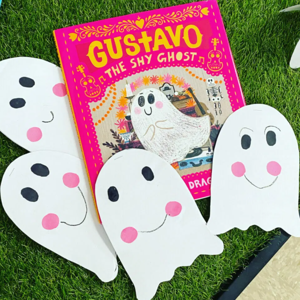 Image of Gustavo, the Shy Ghost and a craft